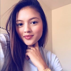 Meet your Posher, Juliana